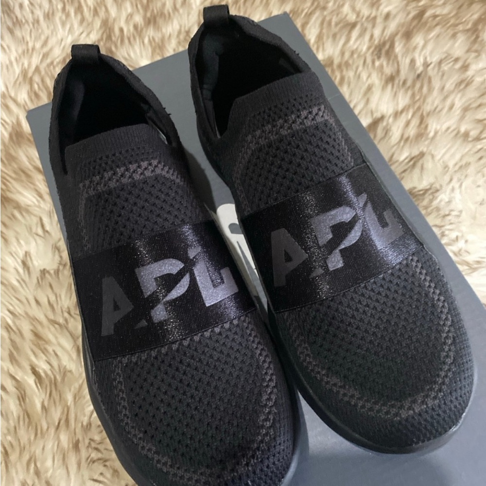 APL Black Athletic Shoes